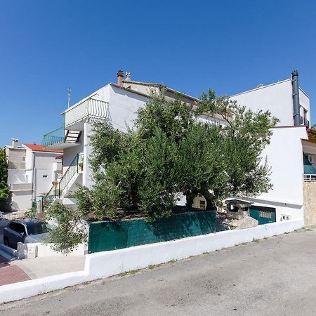 Rooms Nikola Тучепи Экстерьер фото